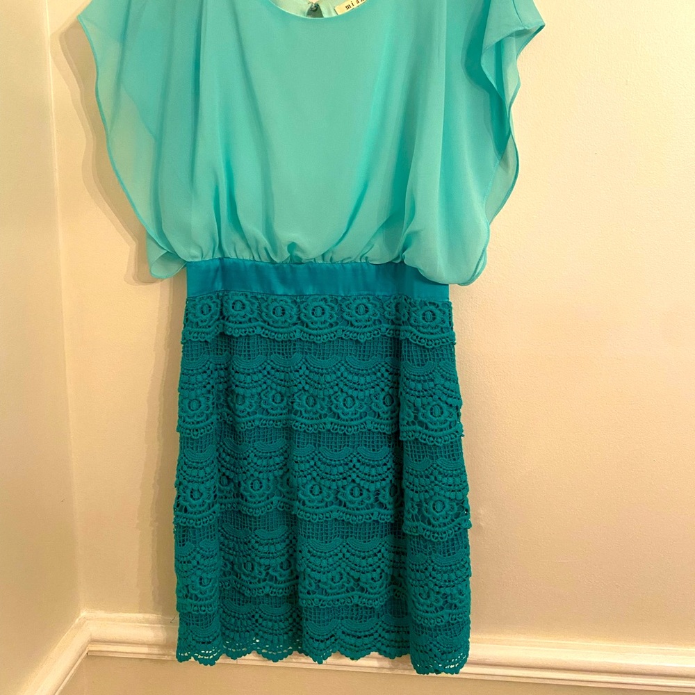 Miami Dress size S daughter wore to homecoming